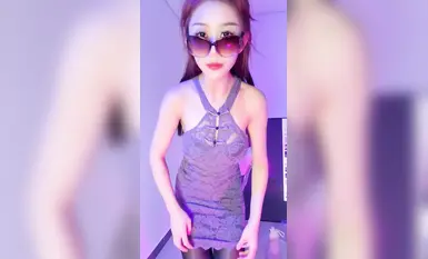 蜜桃馒头b小喷泉10月2日3日裸舞诱惑~炮击深喉~喷水(2)