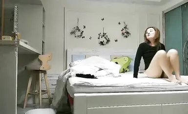 應兄弟們要求，健身室妹子第二炮，粉嘟嘟胴體干起來格外過癮，水聲呻吟聲銷魂誘人