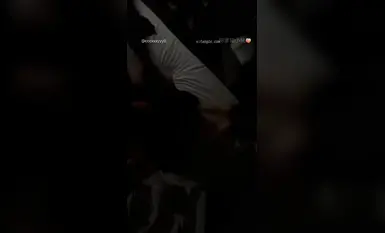 Người có sức ảnh hưởng trên Twitter với thân hình quả lê, [Dog Daddy và Little Peach], đã phát hành nhiều video VIP từ tháng 9 đến tháng 11 với nội dung về một cô gái nhỏ siêu gợi cảm và huấn luyện SM. Bộ ngực khủng của cô gái này thực sự tuyệt vời (6).