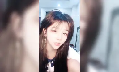 高顏值取悅——假屌插穴