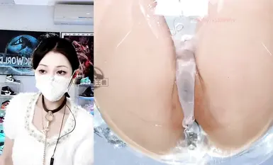 The top-notch Douyin streamer 【一只霸王兽】dances nude from various perspectives, making her big butt red, using anal beads and plugs, massaging her slutty pussy, it's so erotic (7)