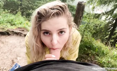 歐美童顏巨乳肥臀美少女【伊娃 EvaElfie】付費私拍 道具自慰 吃雞口交 極致唯美性愛啪啪 (1)