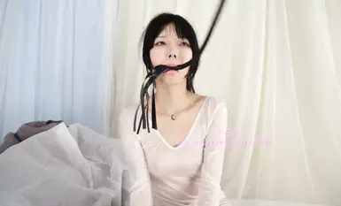 紗姬舞團最大尺度，刺青叛逆小姐姐【蕭晴】道具抹油裸舞調教 (2)