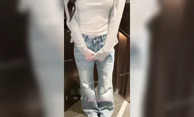 12月新品，調教母狗日常【PicoDaddy、PICOPUPPY99】商場露出炮友弟弟玩弄 (3)