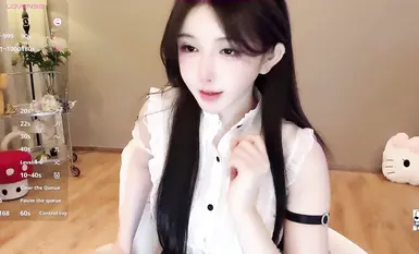 顶流女神【Hahaha_ha2】最新门票喷水大秀合集，各种情趣制服诱惑， 多个道具抽插多次潮喷淫水如高射炮喷的地板上犹如一片汪洋(60)