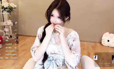 顶流女神【Hahaha_ha2】最新门票喷水大秀合集，各种情趣制服诱惑， 多个道具抽插多次潮喷淫水如高射炮喷的地板上犹如一片汪洋(69)