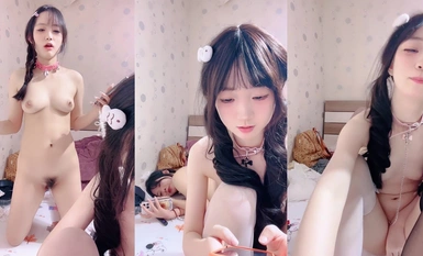 校花首次帶閨蜜下海直播【邪惡雙馬尾】以身作則~道具狂插 (27)