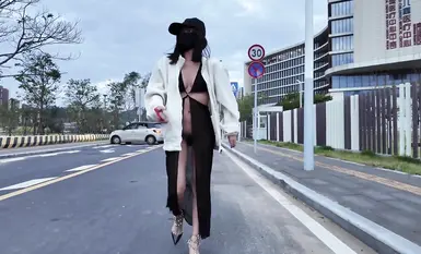 網紅人氣露出女神【cikaimoon】城市露出被路人拿手機拍攝 (5)