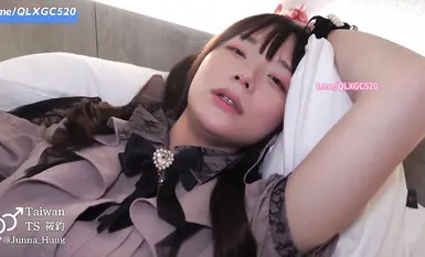 #洪筱鈞 #伪娘筱鈞【偽娘成人片 TWFB-890】當傲嬌地雷系男娘，遇上大雞巴乾爹，被X到忍不住放聲浪叫!百幹善維鮮03