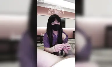 ทวิตเตอร์ การเปรียบเทียบที่หยาบคาย สาวสวัสดิการ การขยายแบบฮาร์ดคอร์ กำปั้น เซ็กส์ "ลูกสุนัขมืออาชีพ" "ที่คลุมส้นสูง" ส้นสูงเป็นของเล่นเพื่อพัฒนาการสอดใส่ เป็นที่คลุมอวัยวะเพศชาย เซ็กส์ทางปาก ถุงน่องเป้าเปิด การสอดใส่ทางด้านหลัง ก้นอ้วน