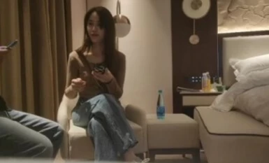 [Kumita ng pera para makabili ng Audi Cement] Malaking bilog ng mga high-end, matatamis at magagandang babae na may mahabang binti, hindi ka kalapating mababa ang lipad, maaari kang sumakay at ikalat ang iyong puwit para manligaw, na napapasigaw ang kalap