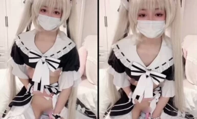 Loli girl control Gospel Cosplay pakaian pembantu rumah ▌Xiaohanmiao▌Khayalan ayam besar abang menyerang puki merah jambu segar, abang cepat masukkan, ia sangat besar dan tebal