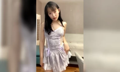 黄播界小痞幼.超高颜值纯欲系美女吊带短裙跳小骚舞脱光光掰毛鲍揉搓茵蒂浪叫呻吟