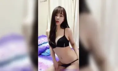 有名なドウユウの女神『李乾乾』が流出したお兄ちゃんのセックス・プライベート写真の最新大型リスト オーラルセックスのスナップは実に上質で貴重なHD (9)