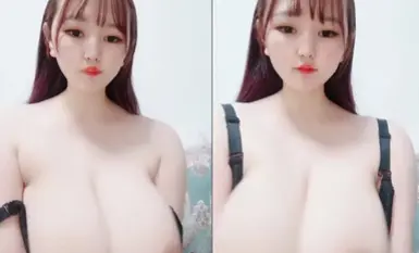 หน้าอกใหญ่เท่าหัว! สาวเนื้อและน่ารัก! นำหน้าอกใหญ่สองอันออกมาแล้วเขย่า นวดให้แรงเพื่อให้นุ่มเป็นพิเศษ และสั่นหีมีขน