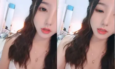 페이스 존 넷플릭스 여신! 작은 스케일로 보지를 보여주는 경우는 드물다! 속옷과 하얀 가슴을 벗고 가슴을 비비고 흔들고 보지를 클로즈업하여 하얀 슬러리가 흘러 내리고 있습니다!