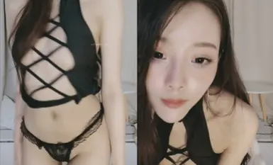 Recommended! The goddess is simply overly beautiful~ [Bing Ran] Various close-ups! More than addictive! Jerking Off (2)