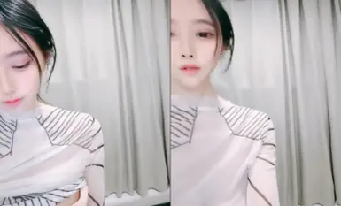 Top face value internet goddess! White skin and pink breasts! Panty-ripping pussy, hairy messy pussy, open close-up clearly visible!