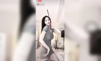 [Douyin ฮิตหนักมาก] เทพธิดายอดนิยม [Strawberry Shortcake] เผยสามแต้มของเธอในขนาดใหญ่เป็นครั้งแรก [ถ่ายทอดสดของ Sister Ding] กันยายน (3)