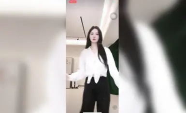 [Douyin ฮิตหนักมาก] เทพธิดายอดนิยม [Strawberry Shortcake] เผยสามแต้มของเธอในขนาดใหญ่เป็นครั้งแรก [ถ่ายทอดสดของ Sister Ding] กันยายน (1)