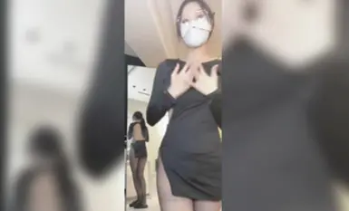 [Douyin heavy hit] Dewi popular [Strawberry Shortcake] mendedahkan tiga mata beliau secara besar-besaran buat kali pertama [siaran langsung Sister Ding] September (13)