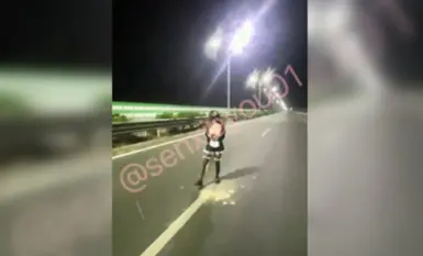 Ang pinakabagong mga tweet ay nagpapakita ng pitong sikat na loli na heroine na nakalabas sa mga pribadong larawan ng panlabas na ligaw na pakikipagtalik, hubad sa tabing kalsada, magagandang puwitan at pakikipagtalik kay Yu Morishita mula sa likuran (7)