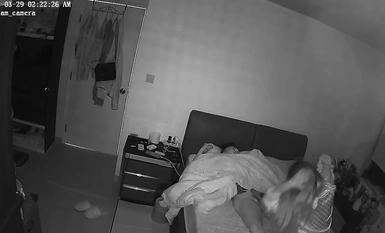 黑客破解家庭攝像頭偷拍 顏值天花板-最美小姐姐被紋身社會哥蹂躪續集 (5)