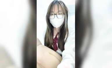 [Girl and Cat] สาวโรงเรียนจ่ายเงินกู้แล้วแอบออกอากาศ ~! หน้าอกสวยและขายาว ~ ช่วยตัวเอง ~ ของเหลวสีขาวรั่ว ~ (10)