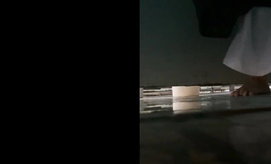 [Premium TP] แอบดูสาวๆ ต่างๆ ฉี่ อาบน้ำ เปลี่ยนเสื้อผ้า ในห้องน้ำกั้นที่ชายหาด! แม้หลังจากถูกพบแล้วเขาก็ยังคงยิงต่อไป (7)