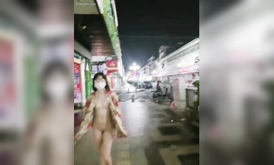 頂級露出藝術家『娜娜』最新瘋狂露出 無內大膽遊走在街頭 如入無人之境 各種在人前露出 真的吊 (9)