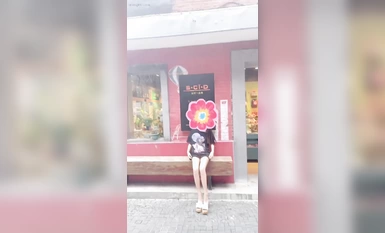 頂級露出藝術家『娜娜』最新瘋狂露出 無內大膽遊走在街頭 如入無人之境 各種在人前露出 真的吊 (4)