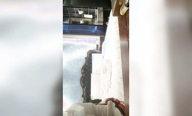 【無情的屌丶】肉感外圍御姐，按著頭插嘴，掰開騷逼埋頭舔，扶腰後入猛頂抖動