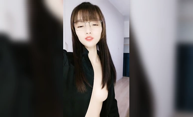 Phát sóng trực tiếp với thiết bị cực rõ, chị em đeo kính trong khách sạn và kịch tính, gái cao lớn ở trên quan hệ tình dục với âm hộ của mình từ nhiều góc độ