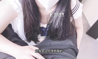 扣扣傳媒 QQOG031 潛規則公司女網紅 小敏兒