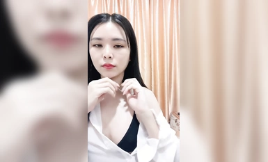 Black frame eyeglasses are full of imperialism! Sexy hot dance seduction! Cocky ass pussy, fuck buddy joins in for oral sex, standing sideways to output pussy!