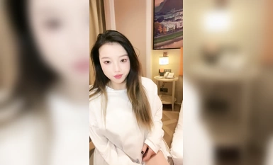 Extremely beautiful newcomer beauty! She's got a great ass and a great breasts, and she's got a great ass! Hotel fuck buddies fuck with passion, grabbing dicks and showing blowjobs, riding position and fucking hairy pussy!