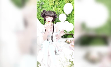 Cos of the girl "Meow Kotoshi" new work "Kotoshi's Happy Picnic" outdoor indulgence delicious honey pussy Ultra HD 4K original version