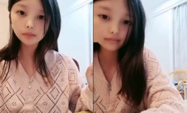 18歲學生妹下海啪啪大秀！ 【娜娜】，飯店跟男友啪啪，清純指數滿分，少女青春期的肉體(5).