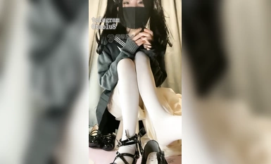 S Queen Lolita@芃芃大人人妻s dan melatih koleksi hamba lelaki 3 (12)