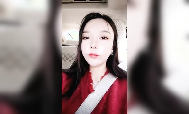 Kuraki Sakurako with a jumper, outdoor show 2 (5)