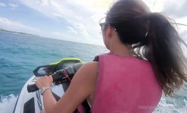 Selebriti internet PUA kulit hitam (angkasawan) bertarikh amatur dari lebih sepuluh negara - Danielle (4)