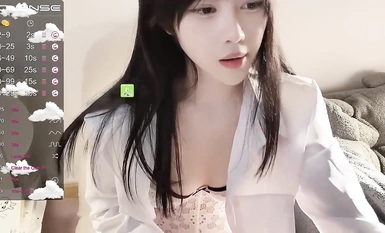 S站神顏主播@MiSSLee01 尺度福利秀4 (2)