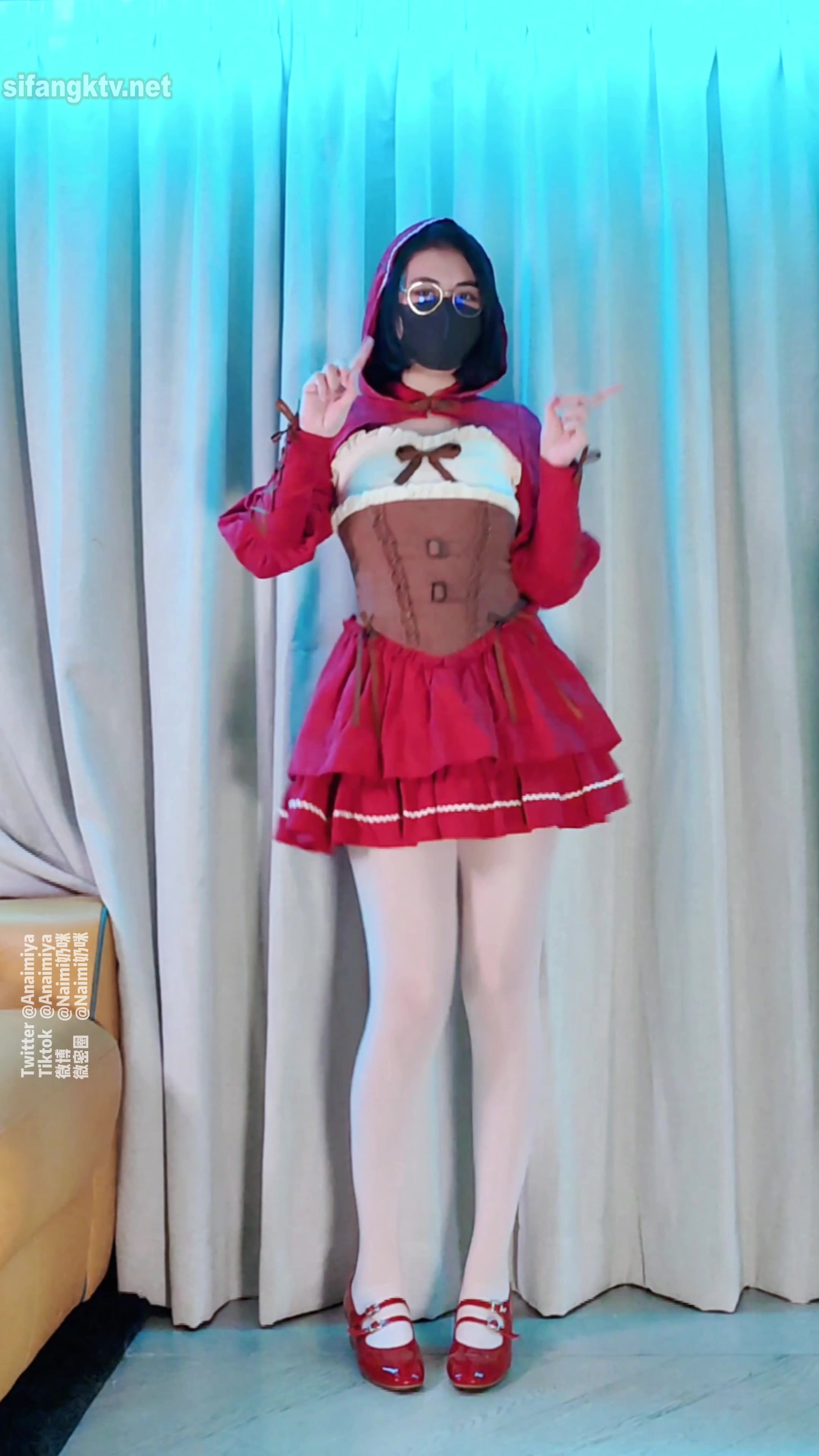 反差福利姬@Naimi奶咪(奶味小咪)23年3-4月視圖新作合集- 23.3月 戈薇 (2)