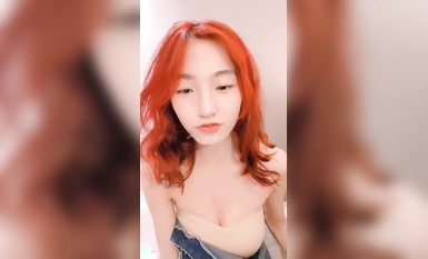 學生主播@我就是嗚崽醬 宿舍尺度福利秀 第二彈2 (5)