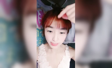 學生主播@我就是嗚崽醬 宿舍尺度福利秀 第二彈4 (2)