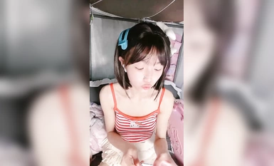 學生主播@我就是嗚崽醬 宿舍尺度福利秀 第二彈3 (1)