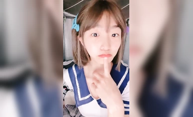 學生主播@我就是嗚崽醬 宿舍尺度福利秀 第二彈1 (1)