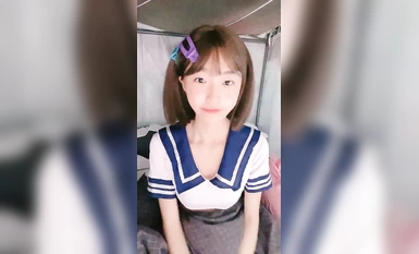 學生主播@我就是嗚崽醬 宿舍尺度福利秀 第二彈1 (1)