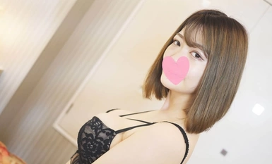 หญิงสาวมัธยมปลายชนิดบรรจุกล่องมีหน้าอกเมือกจีคัพ