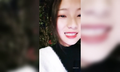 Yan Pretty Outdoor Seducing Passersby Series (7)